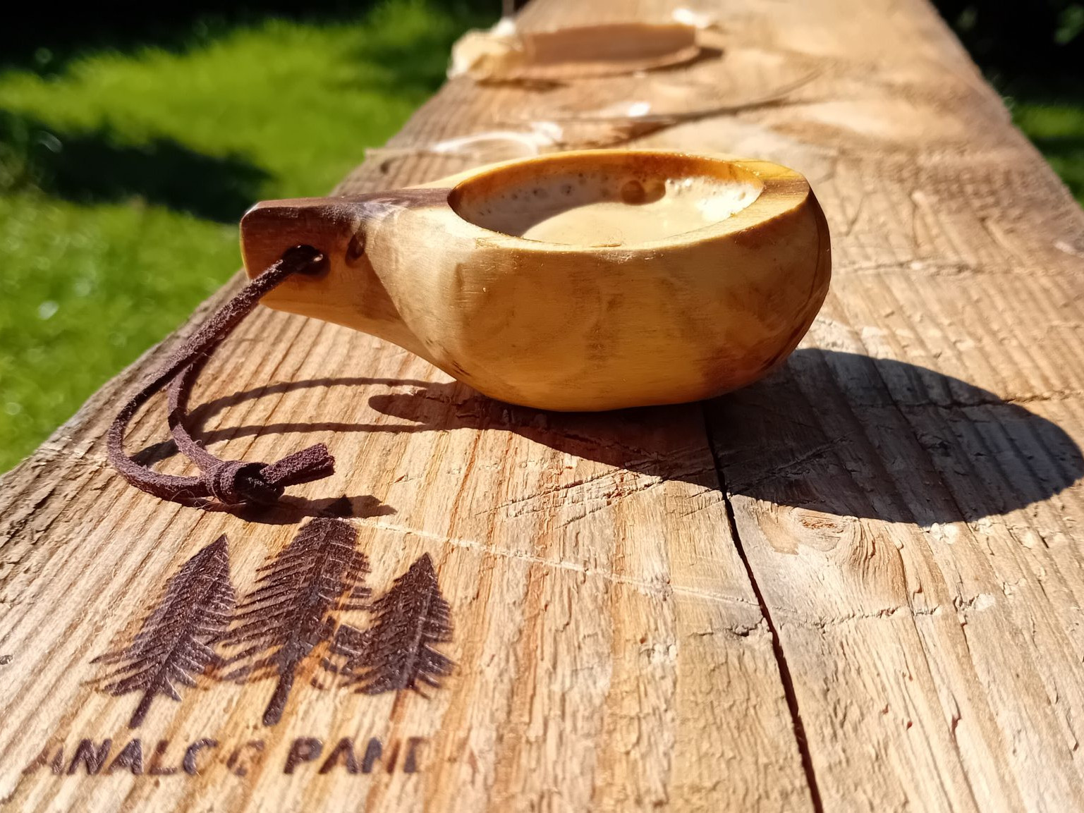 Traditioneller Guksi, Trinkbecher der Samen